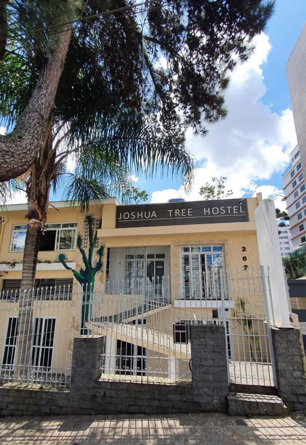 Joshua Tree Hostel - Curitiba Esterno foto